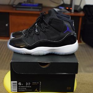 Space Jam 11s size 6y